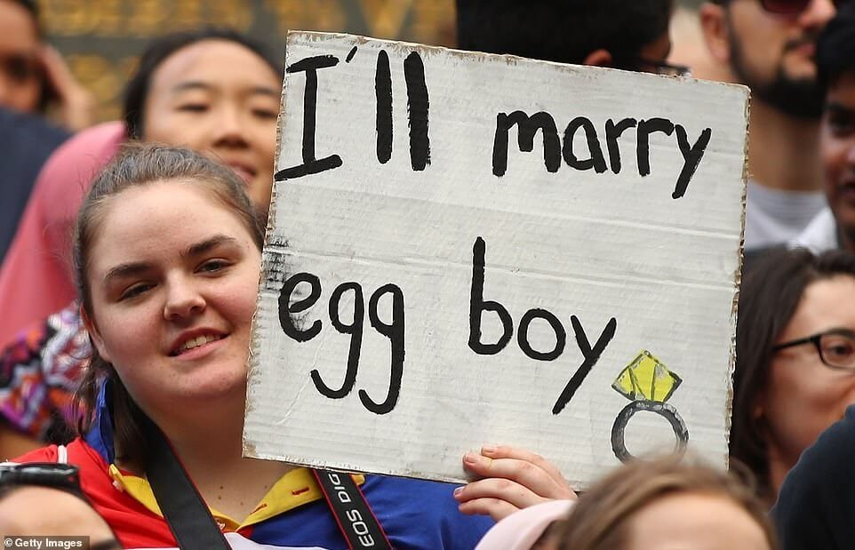 Egging Politicians Is Good, Actually (Vice)